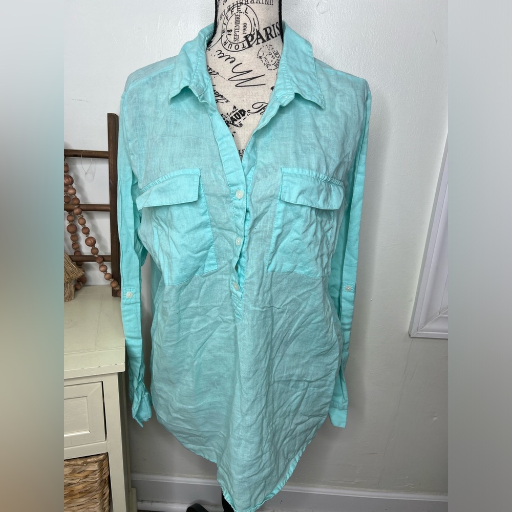 Old Navy Aqua Linen Blend Top